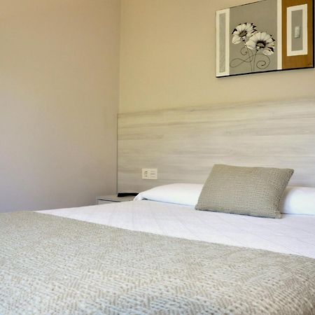 Hostal Paz ゴンドマール エクステリア 写真