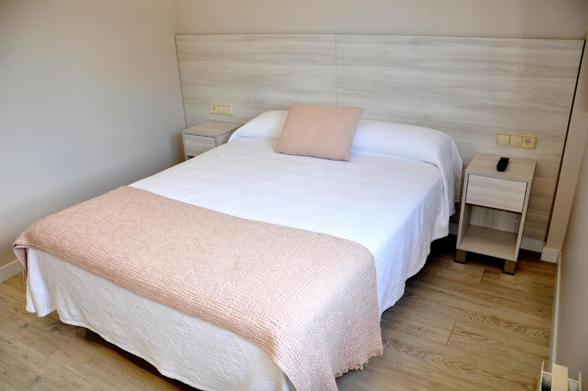 Hostal Paz ゴンドマール エクステリア 写真