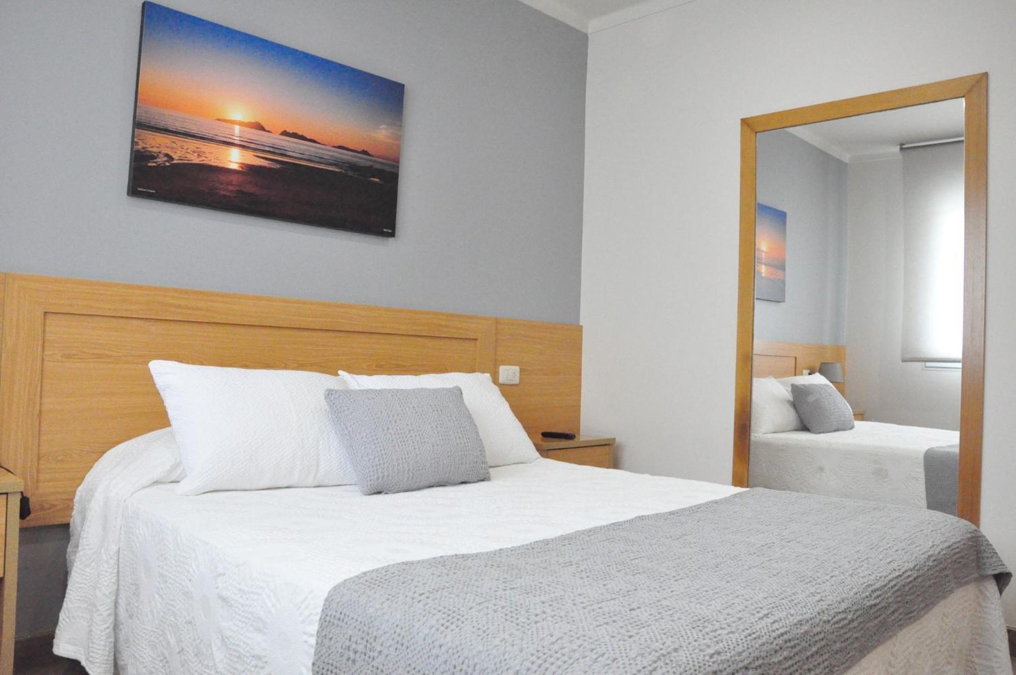 Hostal Paz ゴンドマール エクステリア 写真