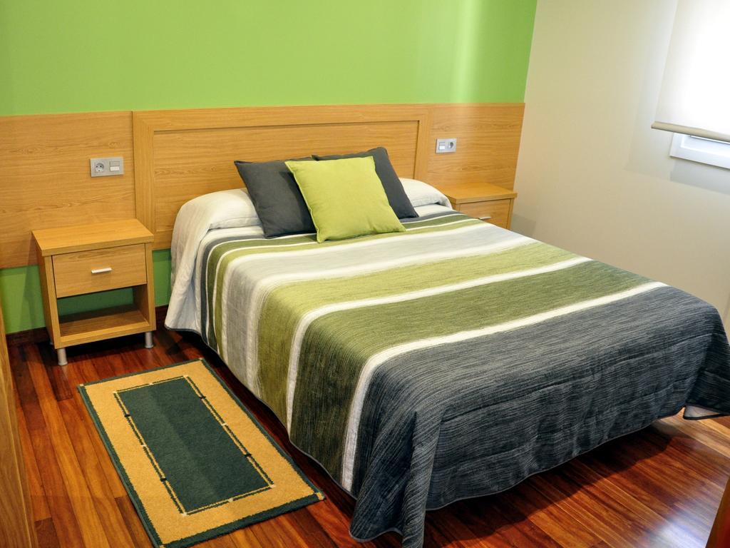 Hostal Paz ゴンドマール エクステリア 写真